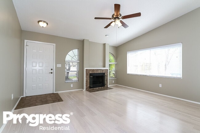 Photo - 13414 Laraway Dr