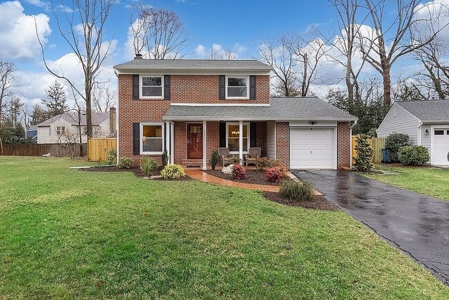 Building Photo - 9551 Pine Cluster Cir