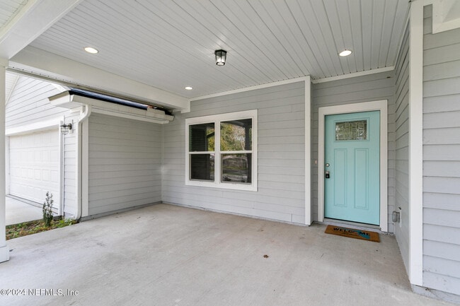 Photo - 6133 Catawissa Ct