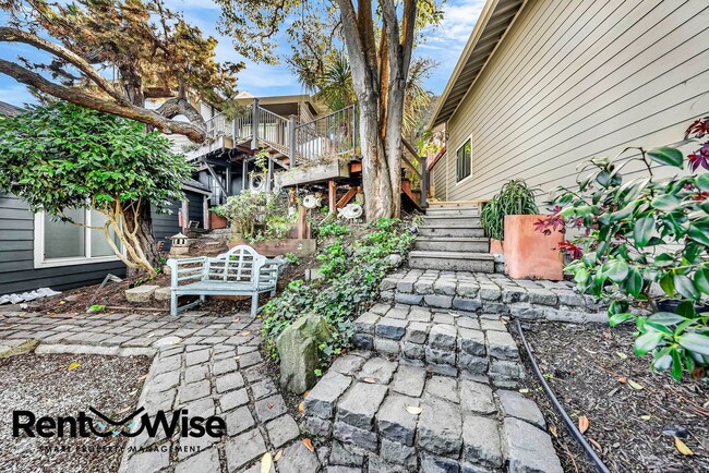 Photo - 130-136-136 Mullen Ave Unit 130 Mullen Ave