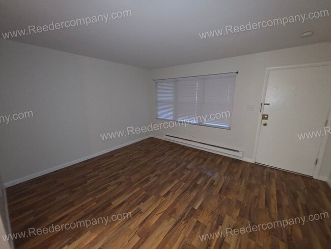 Photo - Spacious 1 bedroom condo in Highland Unit 35