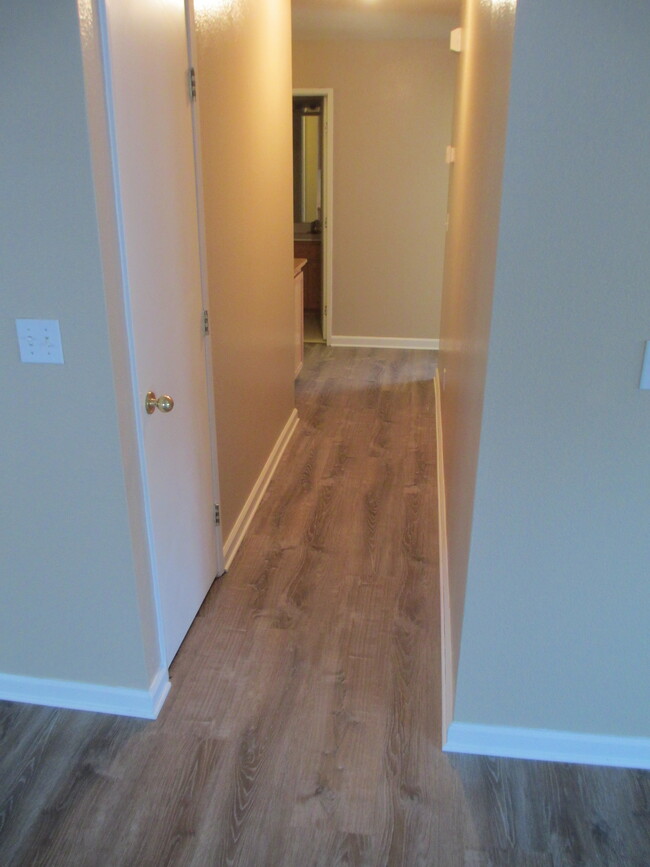 Hallway 1 off family room - 158 Shadywood Ave House