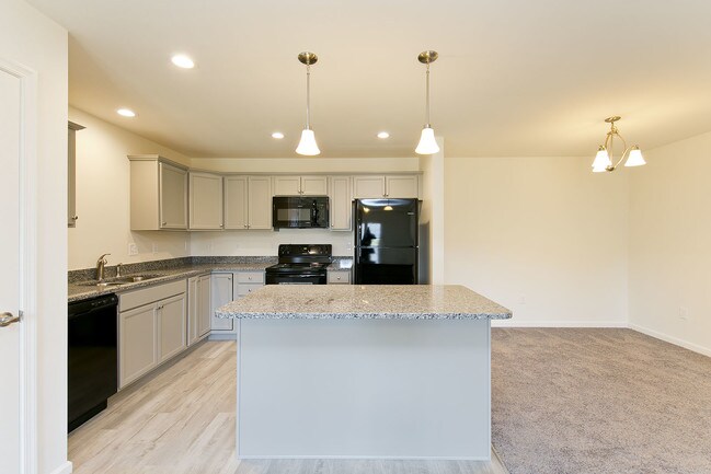 PRIORITY PLACE APTS