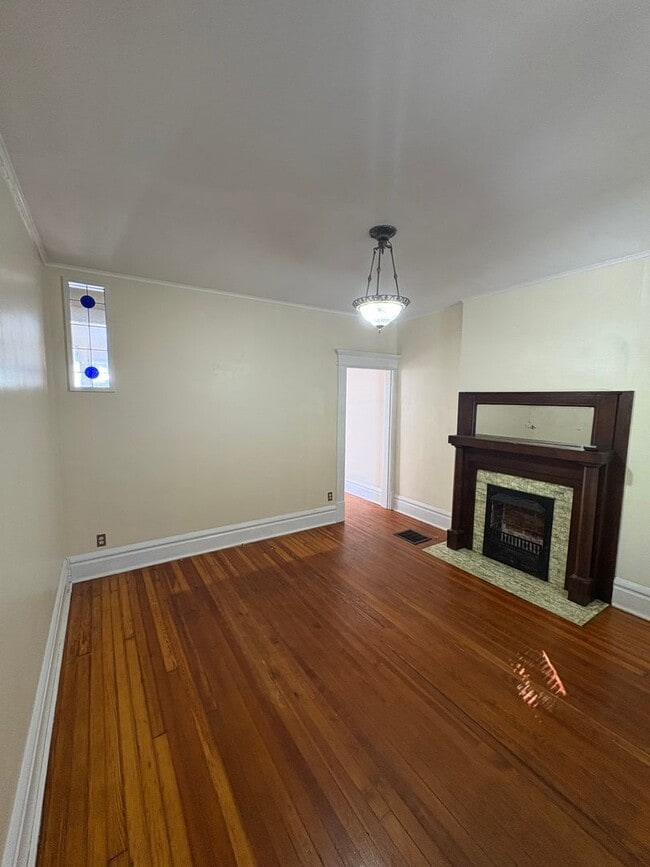 Building Photo - 2 bedroom Apartment Near German Village Unit 526