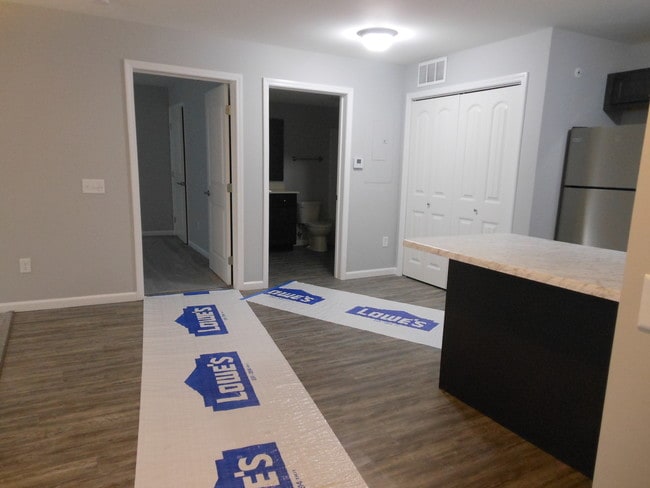 1BD Doorways to bedroom & bathroom