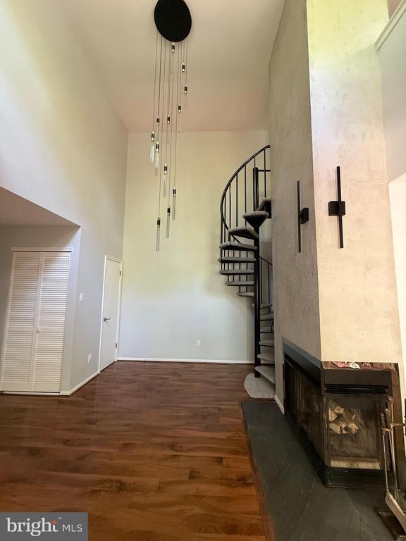 Photo - 46 Woodbine Ct