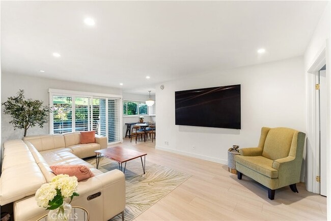 Photo - 4724 Park Granada Unit 217