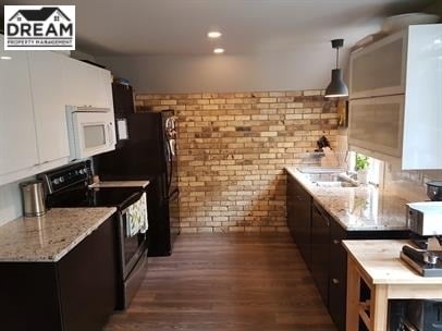 Building Photo - 659 Piccadilly St