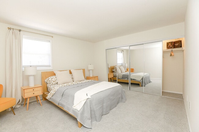 Millspring Commons Apartments and Townhomes