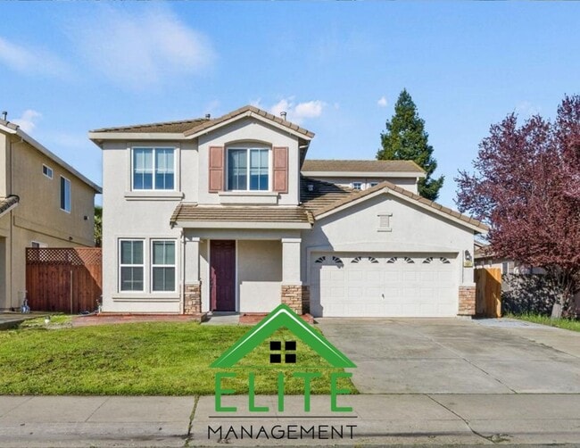 **Spacious 4-Bedroom, 2.5-Bath Home with L... - **Spacious 4-Bedroom, 2.5-Bath Home with L...