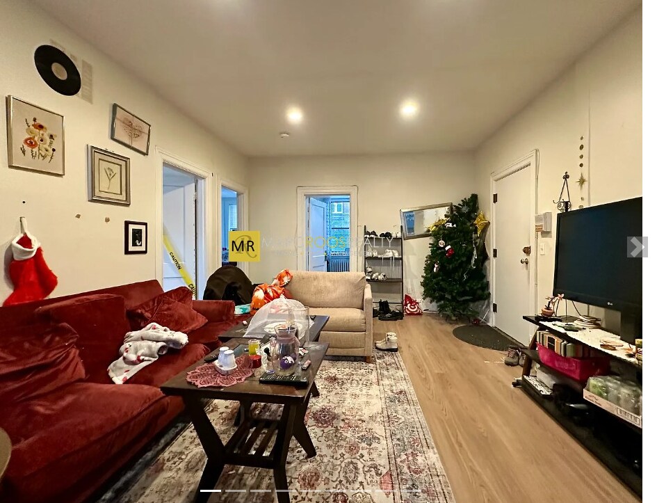 Photo - 18 Glenville Ave Unidad 2-1