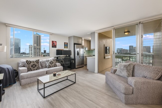 Photo - 785 Kinau St Townhome