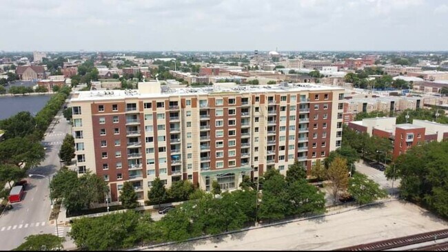 Photo - 100 N Hermitage Ave Unit 714