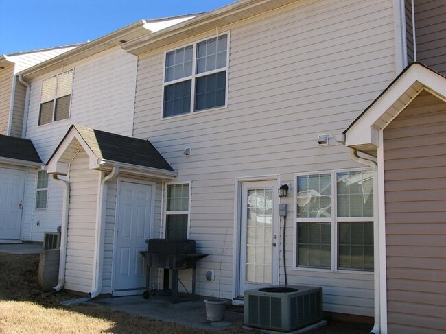 Photo - 5505 Sierra Tr