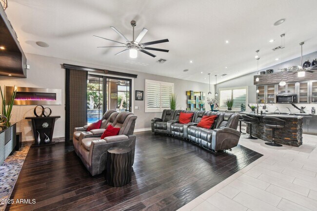 Photo - 4629 E Red Bird Rd