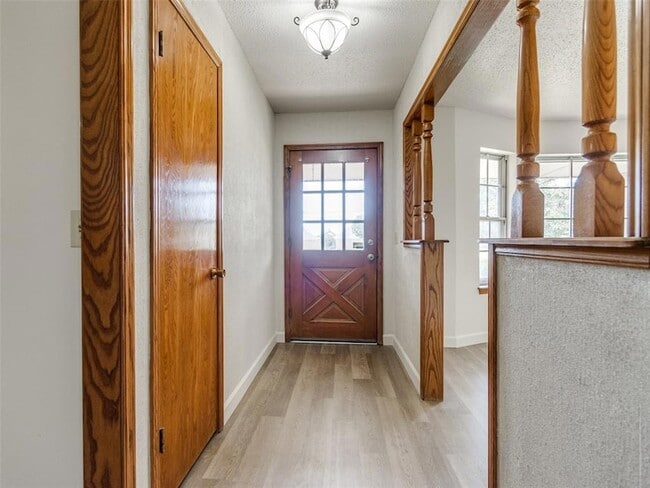 Photo - 6601 NW 150th St