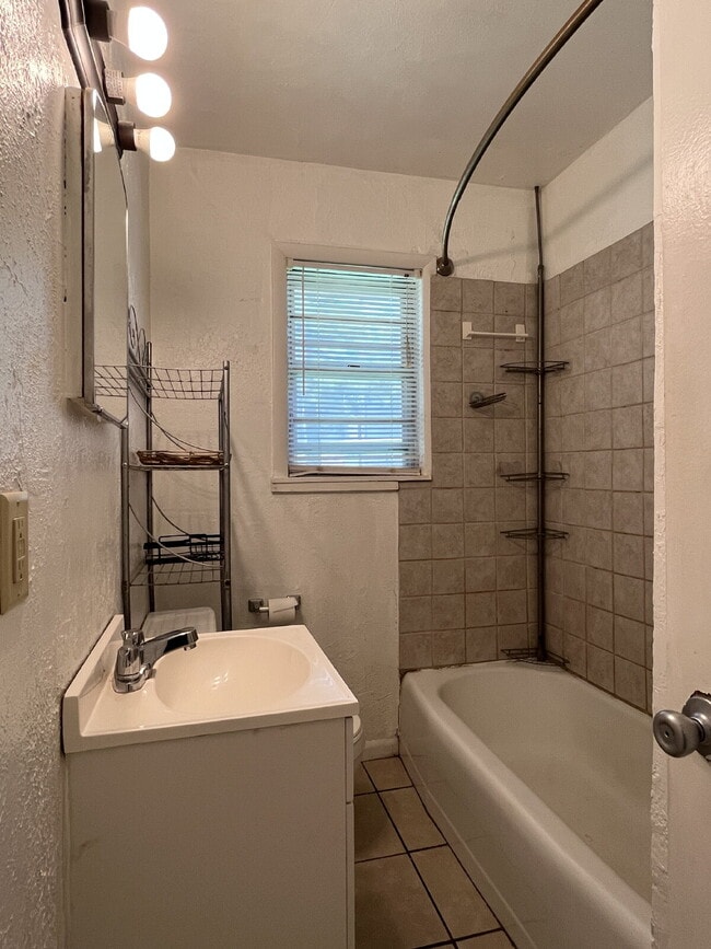 Photo - 2-Bedroom For Lease