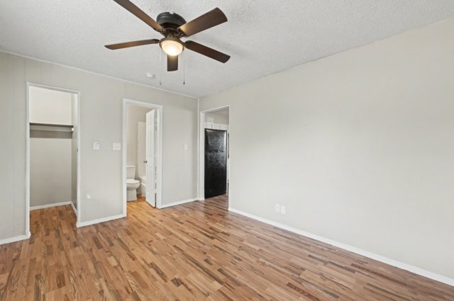 Photo - 1045 S Happy Hollow Rd Unit 5