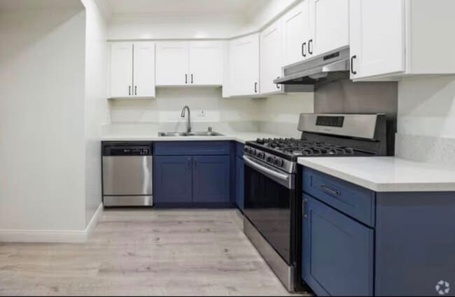 Building Photo - 1401 Superior Ave