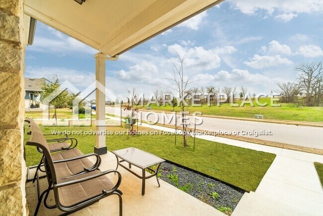 Photo - 8016 Hillock Terrace