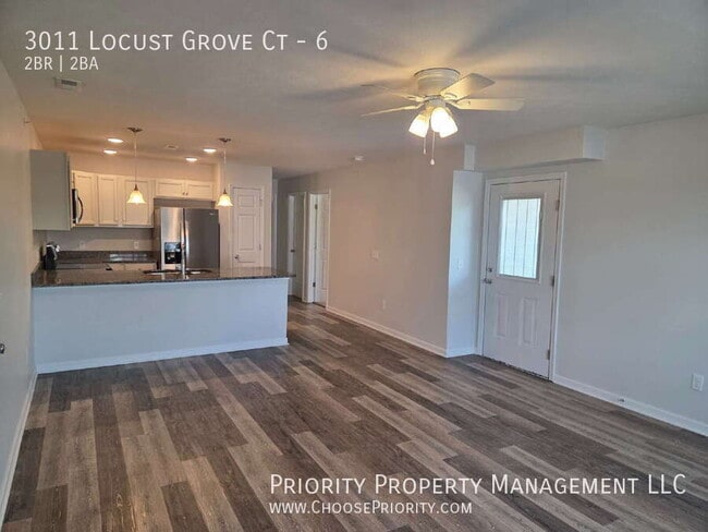 Photo - 3011 Locust Grv Ct Unit 6