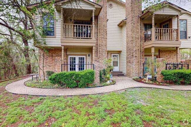 Building Photo - Corner of Comfort: Elevate Your Lifestyle ... Unit 408 Rental