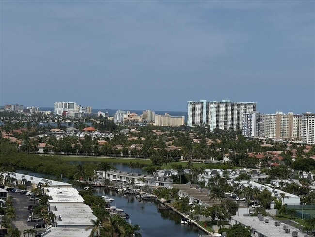 Building Photo - 2500 Parkview Dr Unit 1909 Rental