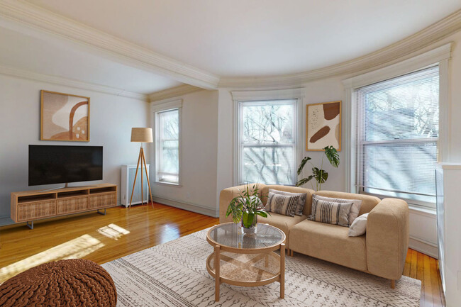 Dining/Living room - 5623 S. Dorchester Apartments