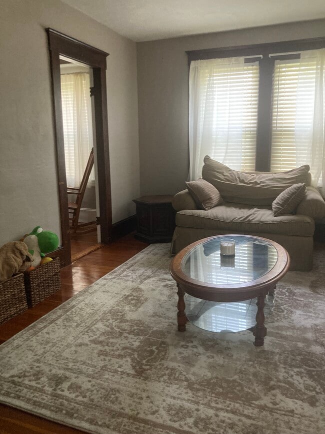 Photo - 32 Knightly Rd