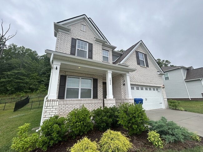 Photo - 1055 Ross Farms Blvd