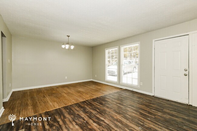 Photo - 3512 Collier Dr NW