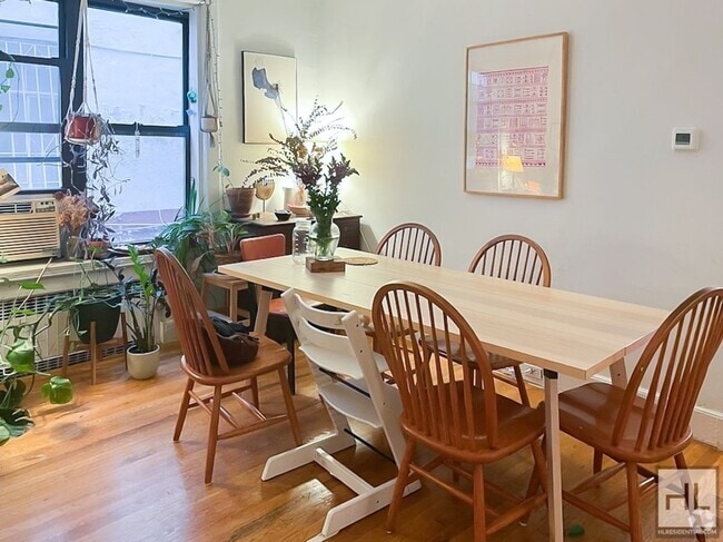 Building Photo - SULLIVAN PLACE / Renovated Full-Floor 1-Be... Rental