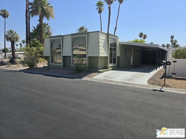 Photo - 198 Juniper Dr