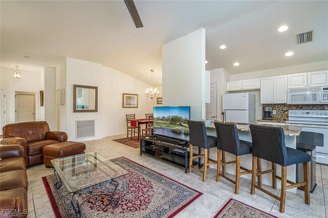 Photo - 10082 Oakhurst Way
