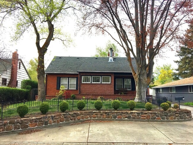 Photo - 3209 Home Dr