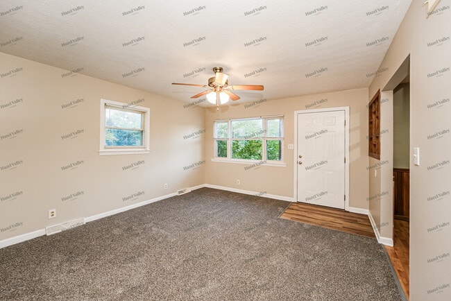 Photo - 401 Baldwin Rd