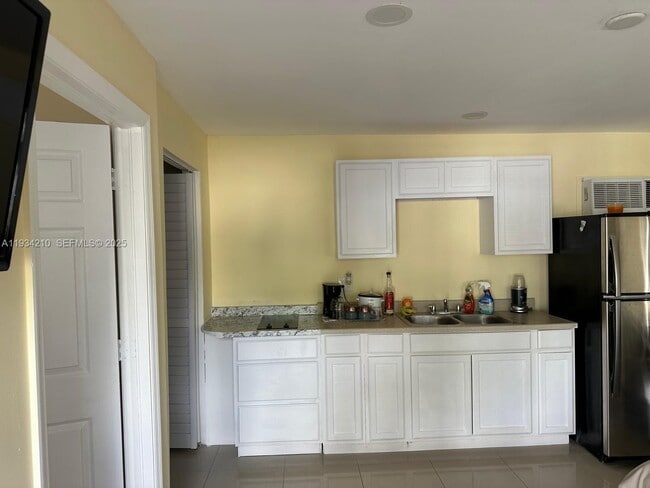 Photo - 5440 SW 101st Ave