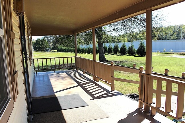 Photo - 152 Clutts Rd