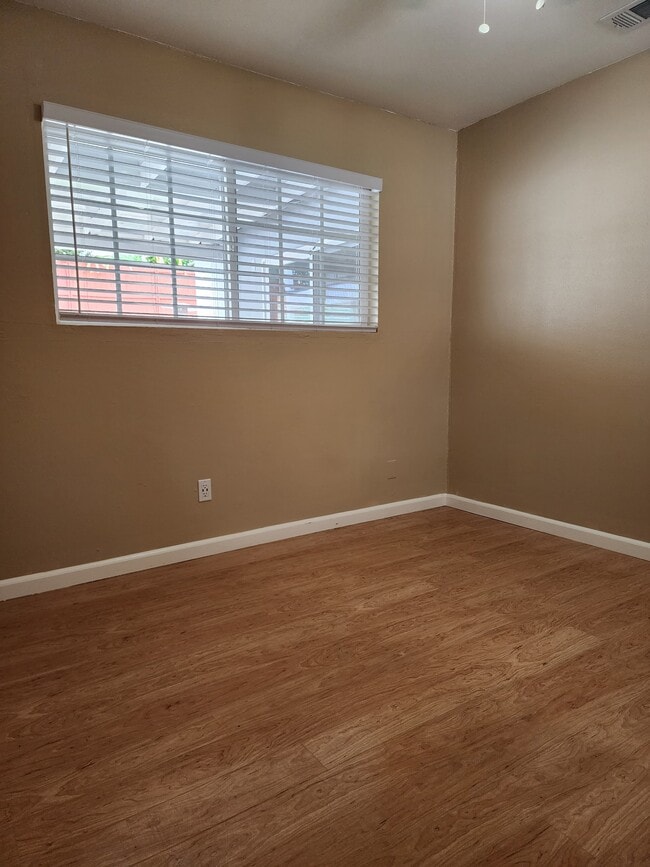 Photo - 504 Carlsbad St House