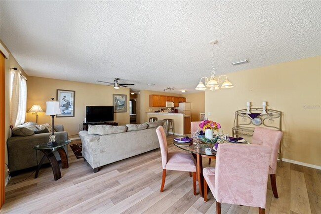 8221 SE 169th Palownia Loop
