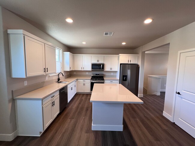 Photo - *NEW! 2/2.5/2Townhome in Gardnerville*