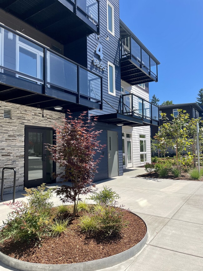 Commons on the Tualatin River