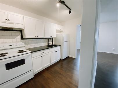 Lincoln Terrace Apartments - Lincoln Terrace Apartments