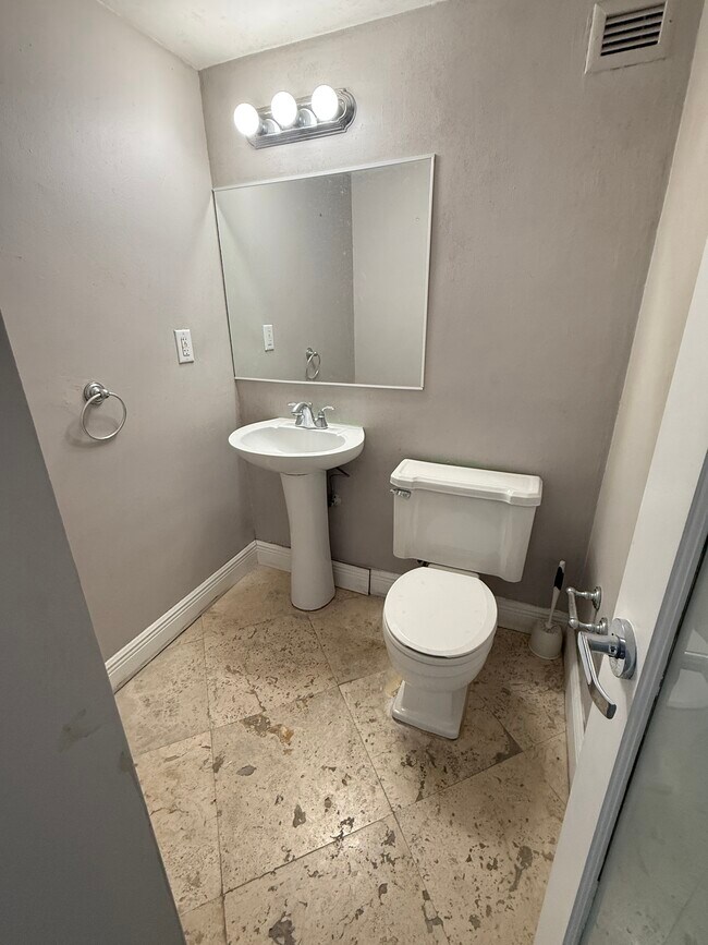 Photo - The Amethyst Unit 1110