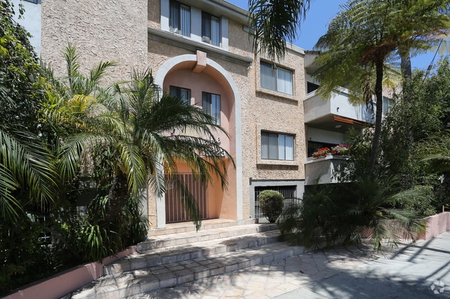 3223 Bagley Ave.