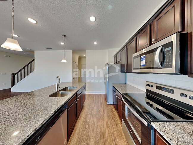 Photo - 175 Banyan Frst Dr