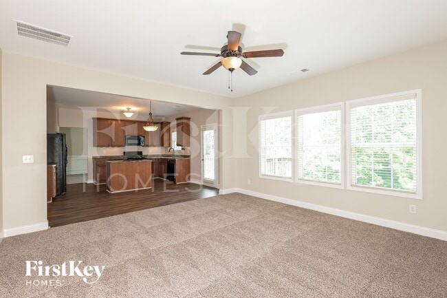 Photo - 6275 Cove Creek Dr