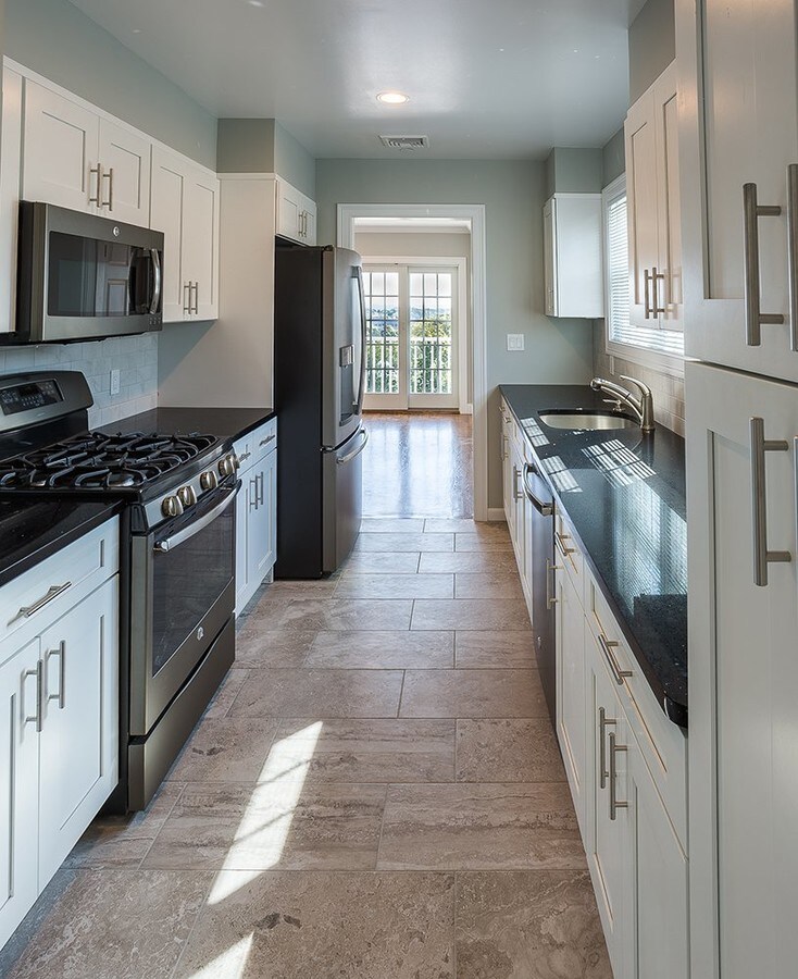 Kitchen - 57 Soundview St