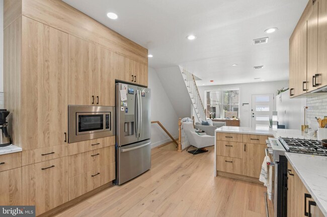 Photo - 2117 Clymer St
