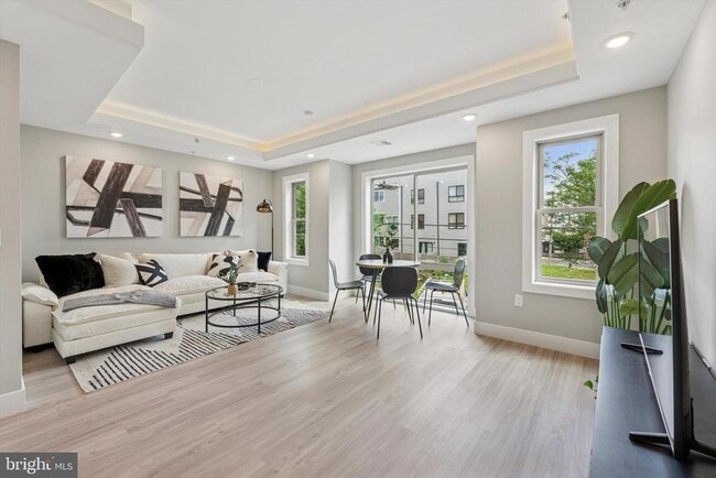 Photo - 2401 N 2nd St Unit F3